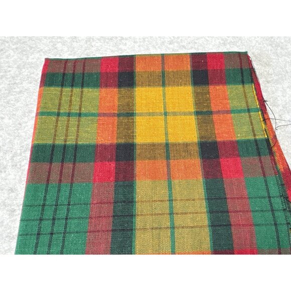 Plaid Cotton Fat Quarter 18x22 Inches Quilting Sewing - Picture 1 of 4